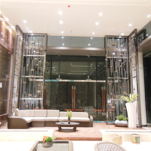 Stainless Steel Hall and Dining Room Partition